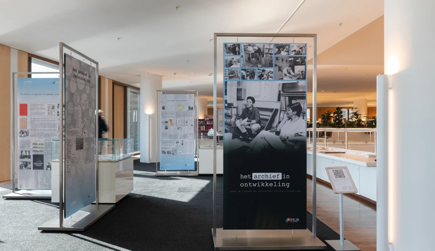 Visibility and Vulnerability in the Physical Space of the LGBTI+ Archive